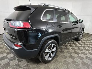 Used 2020 Jeep Cherokee Limited AWD/4WD video 3