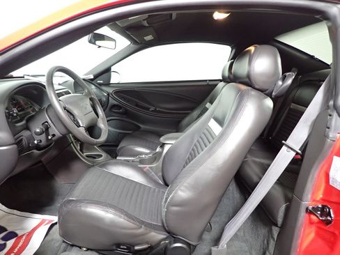 Used 2003 Ford Mustang Mach 1 RWD image 19