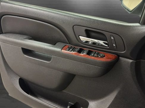 Used 2013 Chevrolet Tahoe 4WD Hybrid image 17