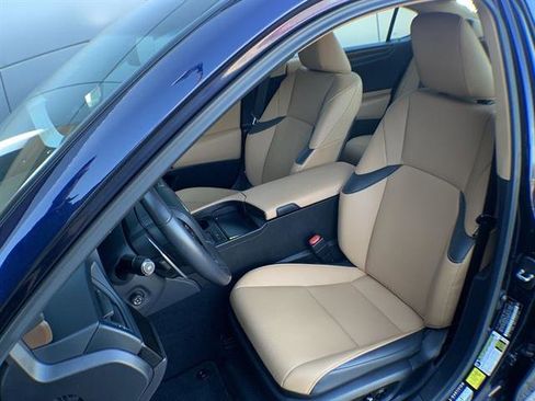 Certified 2025 Lexus ES 350 w/ Premium Package image 11