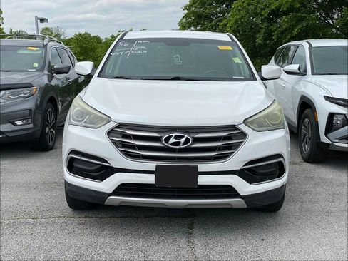 Used 2017 Hyundai Santa Fe Sport AWD/4WD image 2