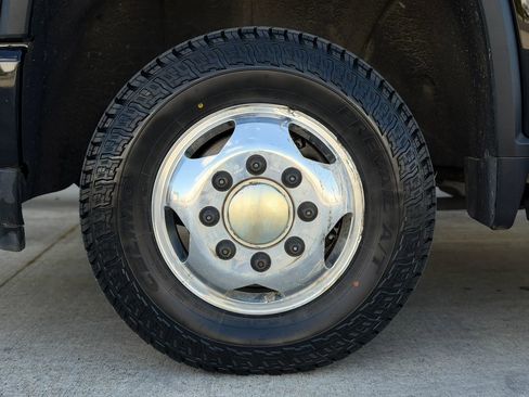 Used 2022 Chevrolet Silverado 3500 High Country AWD/4WD image 36