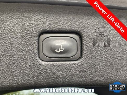 Used 2024 Ford Edge Titanium image 41