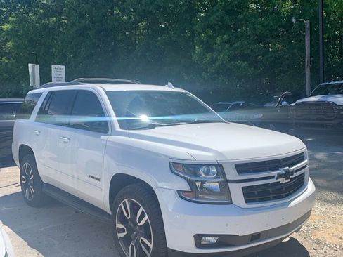 Used 2020 Chevrolet Tahoe Premier AWD/4WD image 4