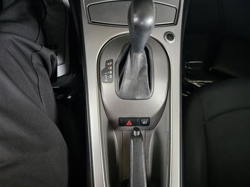Used 2003 BMW Z4 2.5i image 16