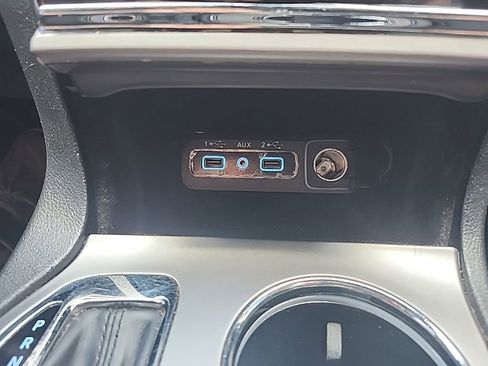 Certified 2020 Jeep Grand Cherokee Altitude AWD/4WD image 9