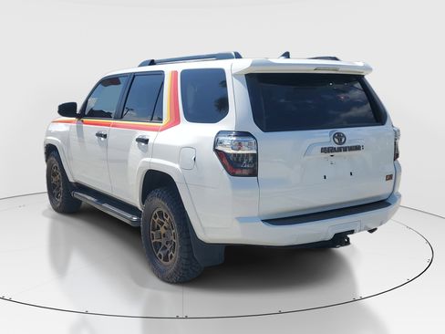Certified 2023 Toyota 4Runner 40th Anniversary SE AWD/4WD image 5