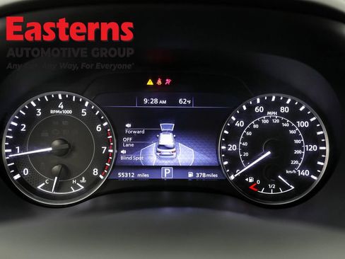 Used 2022 Nissan Armada SV w/ SV Appearance Package image 18