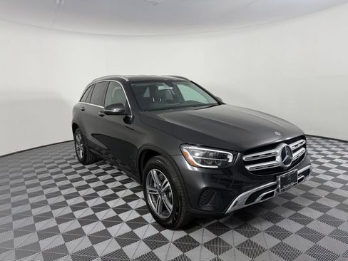 Used 2020 Mercedes-Benz GLC 300 4MATIC image 1
