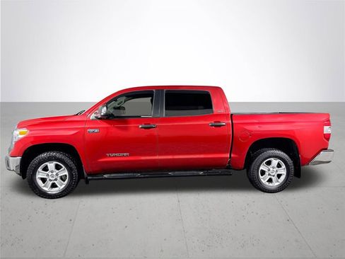 Used 2015 Toyota Tundra SR5 image 9