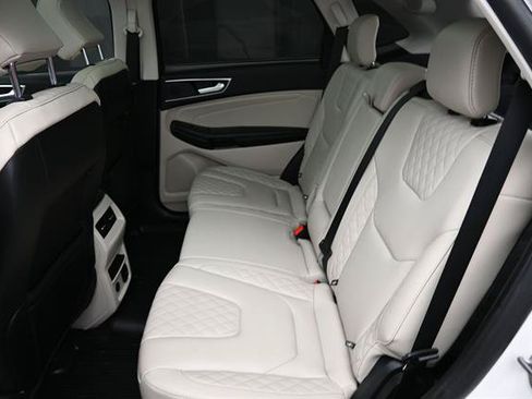 Certified 2024 Ford Edge Titanium AWD/4WD image 16
