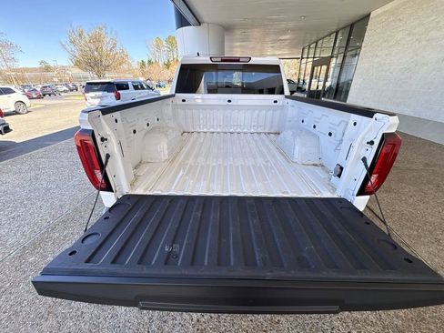 Certified 2023 GMC Sierra 1500 SLT w/ SLT Premium Package AWD/4WD image 27
