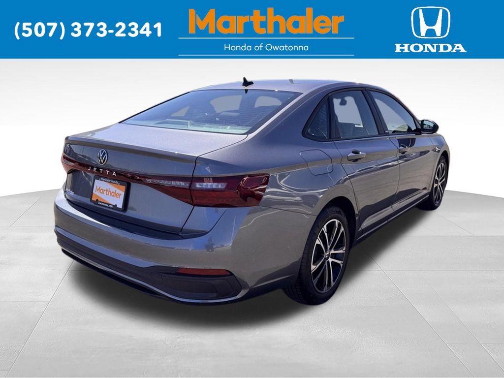 Used 2026 Volkswagen Jetta Sport FWD image 6