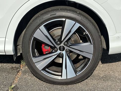 Certified 2025 Audi SQ5 Premium Plus AWD/4WD image 10