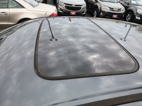 Used 2005 Acura TSX image 10