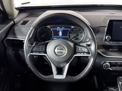 Used 2023 Nissan Altima 2.5 SR image 13