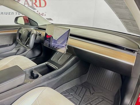 Used 2021 Tesla Model 3 Long Range image 33