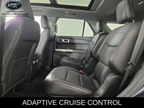 Certified 2023 Ford Explorer XLT w/ Equipment Group 202A AWD/4WD image 15