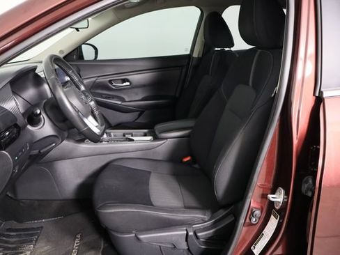 Used 2021 Nissan Sentra SV FWD image 13