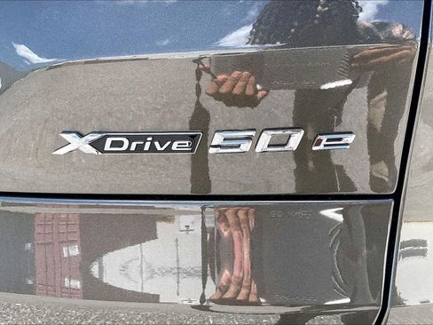 Used 2026 BMW X5 xDrive50e w/ Executive Package AWD/4WD image 15
