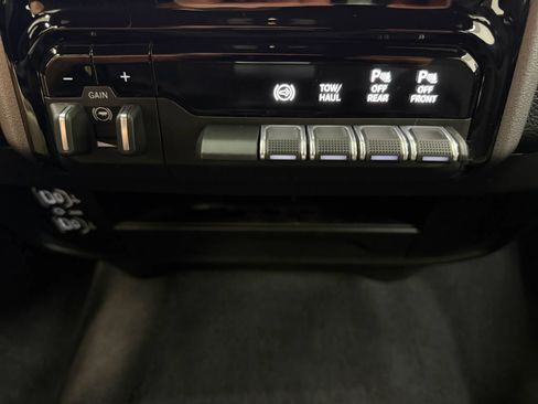 Used 2026 RAM 2500 Big Horn AWD/4WD image 22