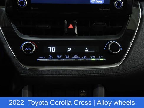 Used 2022 Toyota Corolla Cross LE w/ Black Badges Package (TMS) AWD/4WD image 20