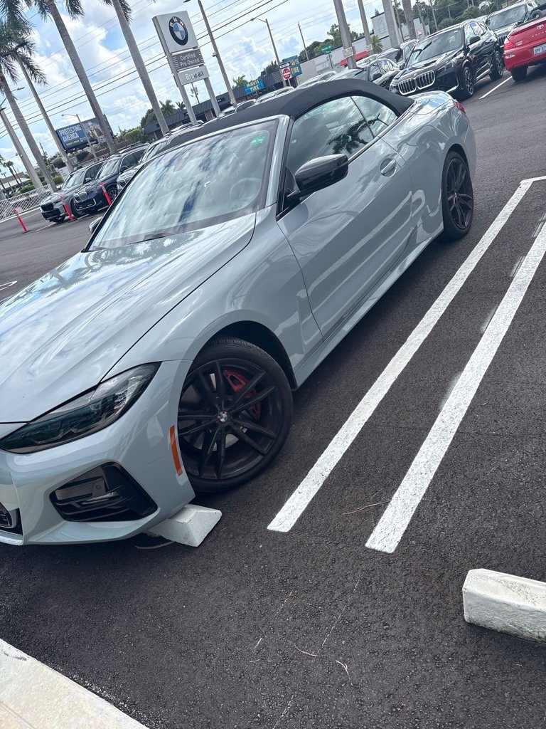 Used 2024 BMW 430i Convertible w/ M Sport Package RWD image 8