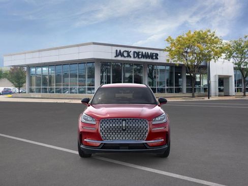 Used 2026 Lincoln Corsair Premiere image 6