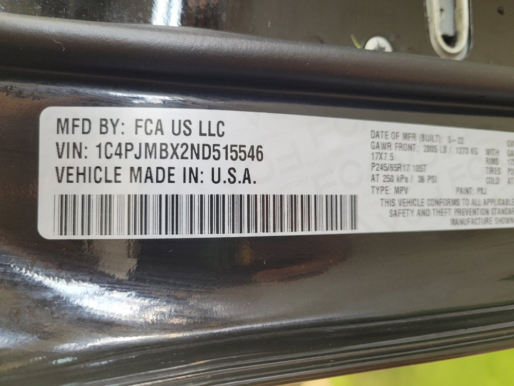 Used 2022 Jeep Cherokee Trailhawk AWD/4WD image 33