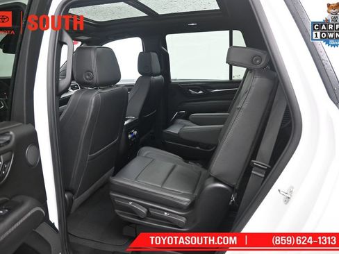 Used 2024 GMC Yukon Denali AWD/4WD image 10