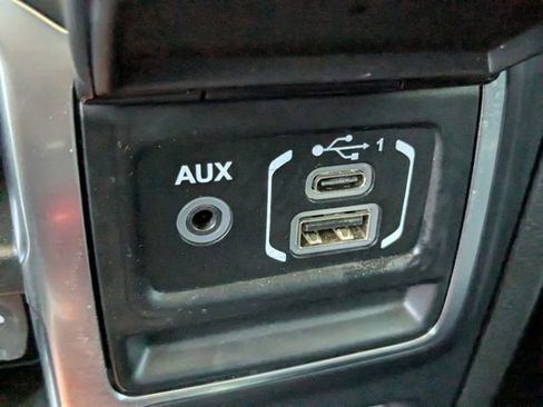 Used 2019 Jeep Wrangler Unlimited Rubicon AWD/4WD image 20