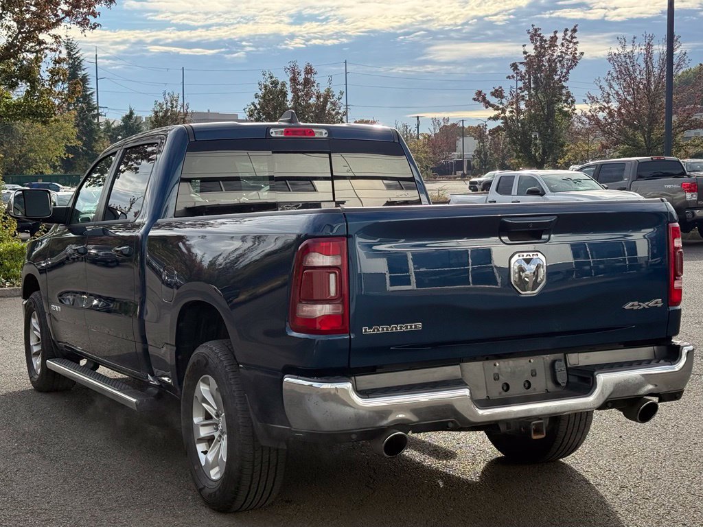 Used 2023 RAM 1500 Laramie AWD/4WD image 3