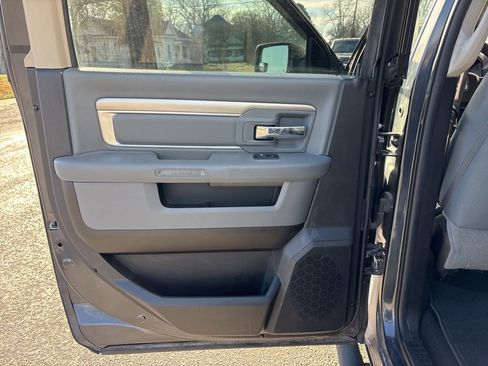 Used 2019 RAM 1500 Lone Star image 20