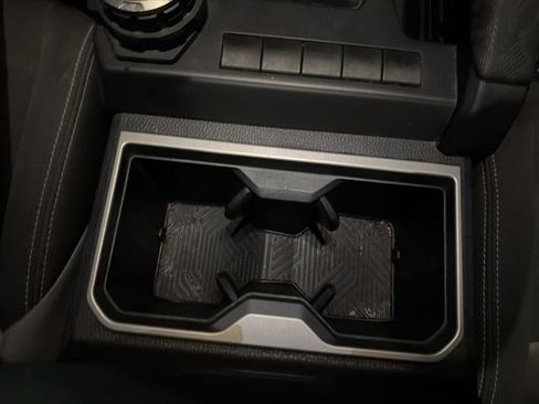 Used 2024 Toyota Tacoma TRD Sport image 31