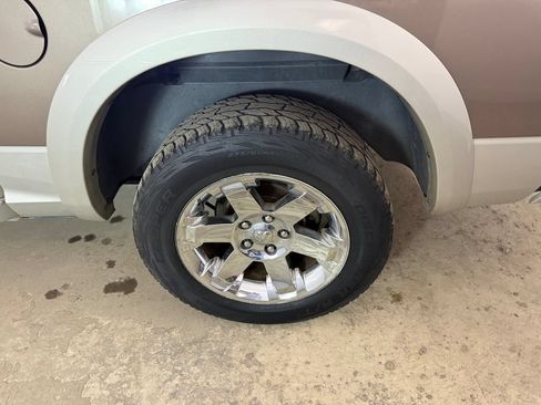Used 2010 Dodge Ram 1500 Truck Laramie AWD/4WD image 24