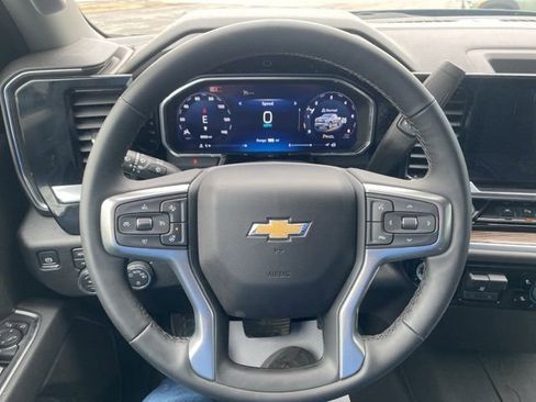 New 2026 Chevrolet Silverado 1500 LT image 10