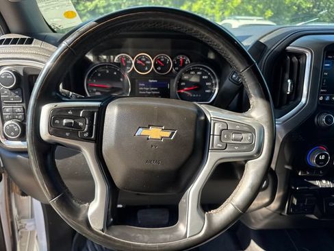 Used 2023 Chevrolet Silverado 2500 LT w/ Convenience Package AWD/4WD image 17