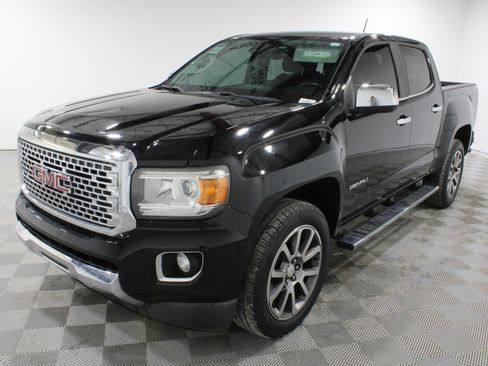 Used 2018 GMC Canyon Denali RWD image 31