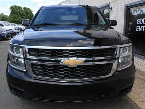 Used 2018 Chevrolet Tahoe 4WD w/ Suspension Package, Off-Road image 2