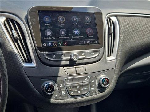 Used 2025 Chevrolet Malibu LT FWD image 14