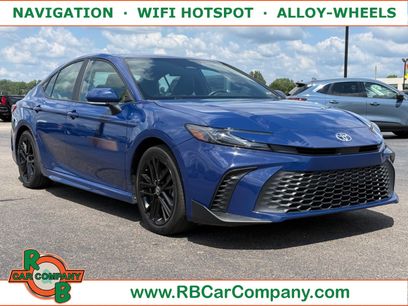 Used 2025 Toyota Camry SE