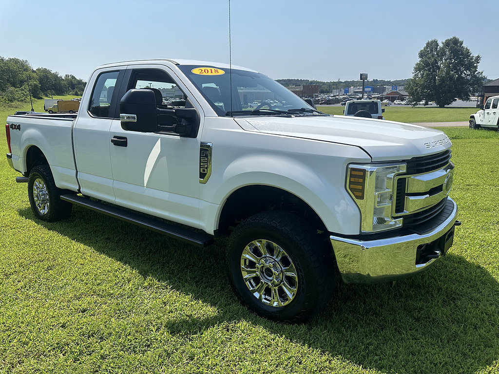 Used 2018 Ford F250 XL w/ Power Equipment Group AWD/4WD image 1