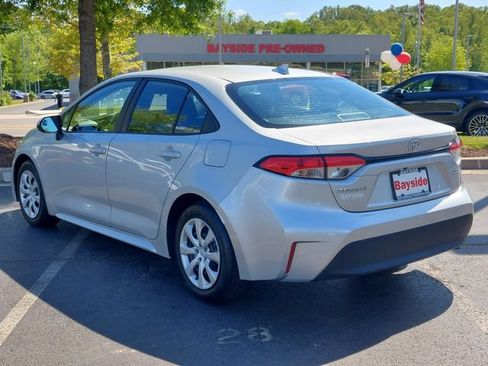 Certified 2024 Toyota Corolla LE FWD image 15