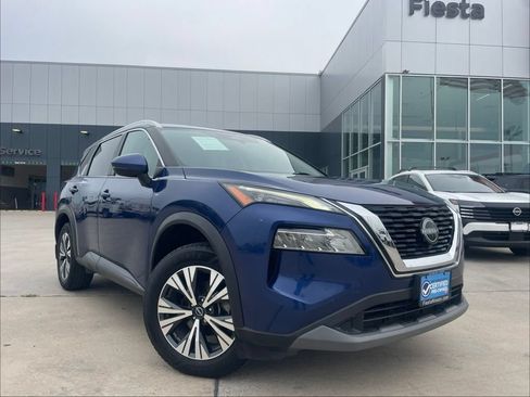 Certified 2022 Nissan Rogue SV w/ SV Premium Package FWD image 1