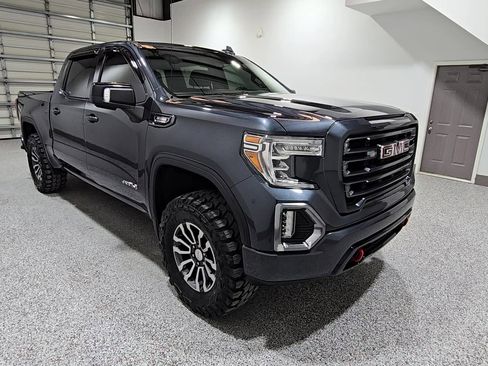 Used 2021 GMC Sierra 1500 AT4 image 3