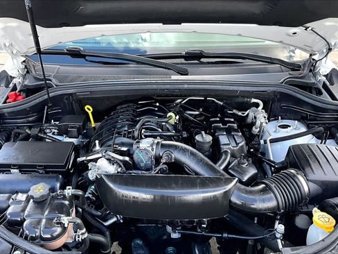 Used 2022 Dodge Durango GT RWD image 32