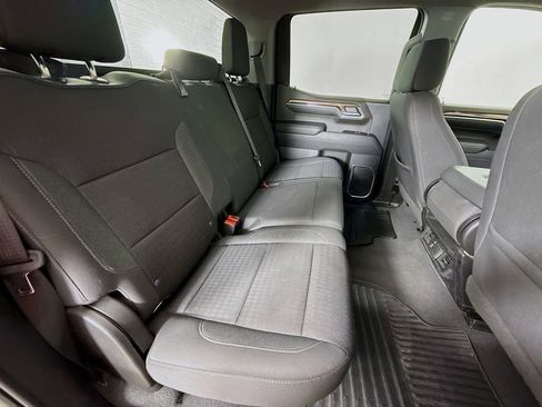 Used 2023 Chevrolet Silverado 1500 LT AWD/4WD image 27