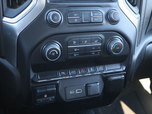 Certified 2022 Chevrolet Silverado 2500 LT image 17