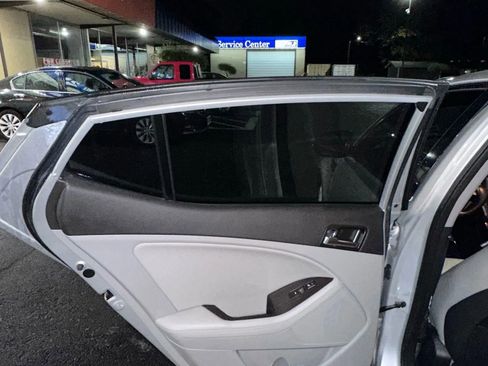 Used 2013 Kia Optima EX w/ Premium Pkg image 15