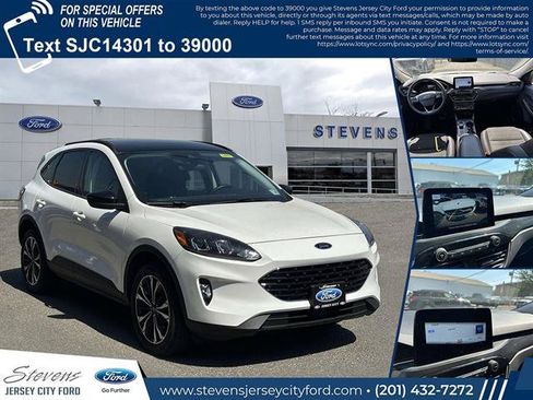 Certified 2022 Ford Escape SEL AWD/4WD image 1